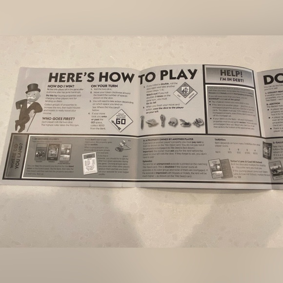 Doctor Who 50th Anniversary Collector's Edition Monopoly - Picture 10 of 14